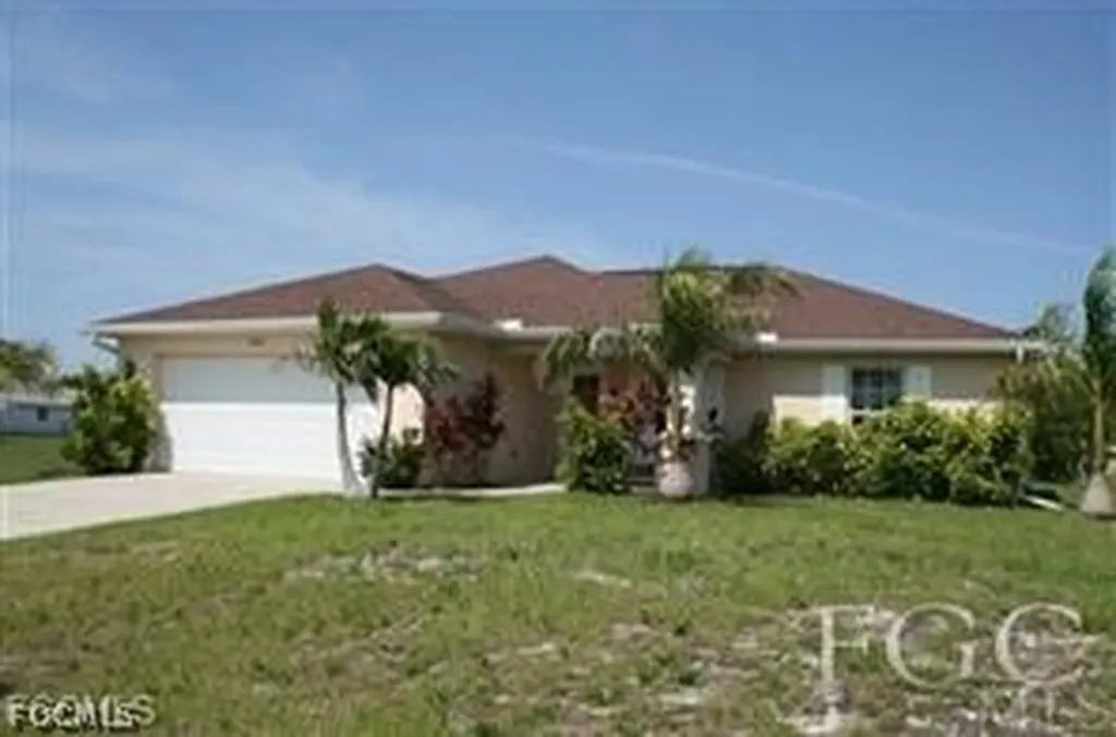 2626 SW 1st Avenue Cape Coral FL 33914