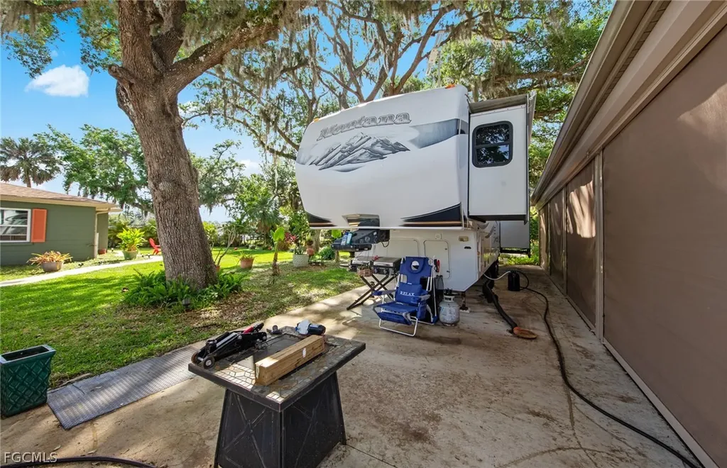 13782 River Forest Drive Fort Myers FL 33905