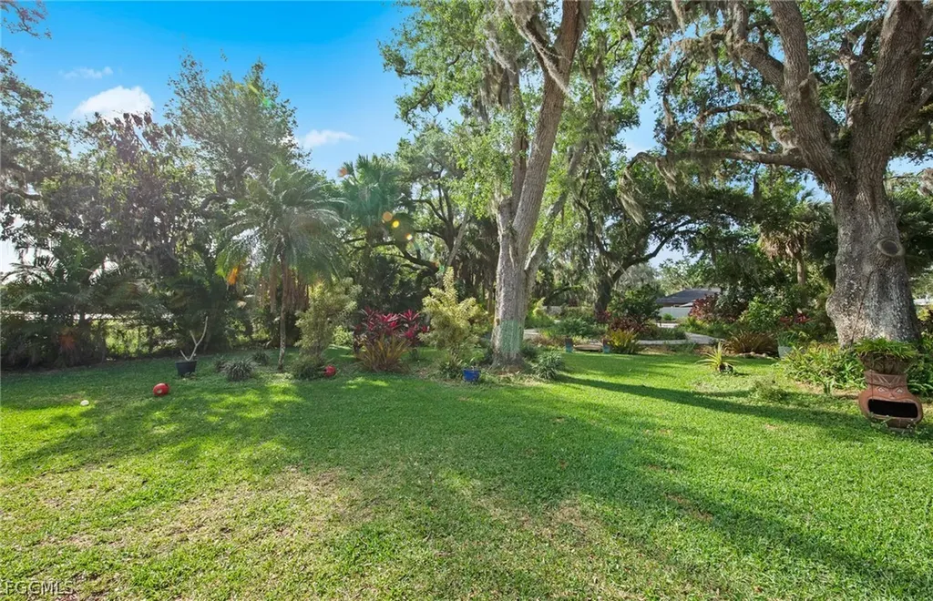 13782 River Forest Drive Fort Myers FL 33905
