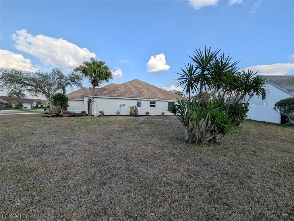 11390 Waterford Village Drive Fort Myers FL 33913