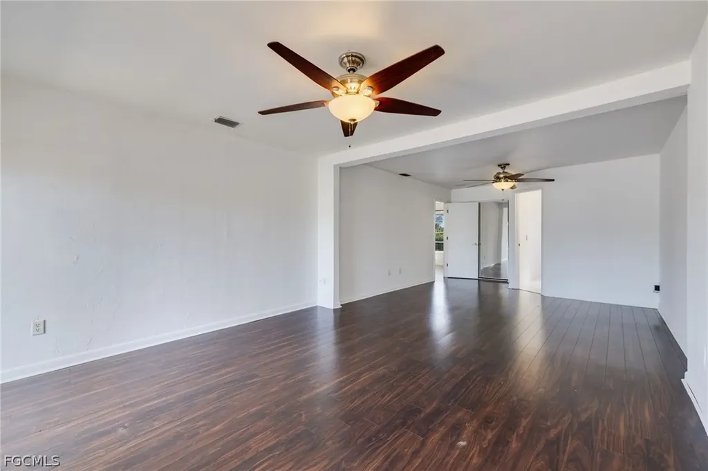 233 SW 42nd Terrace Cape Coral FL 33914