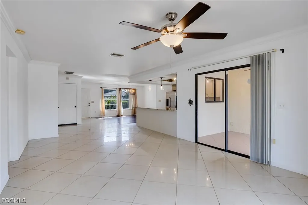 233 SW 42nd Terrace Cape Coral FL 33914