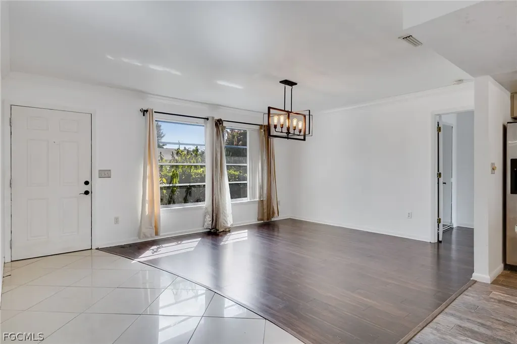 233 SW 42nd Terrace Cape Coral FL 33914