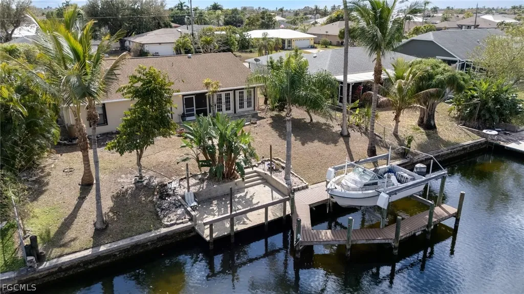 233 SW 42nd Terrace Cape Coral FL 33914