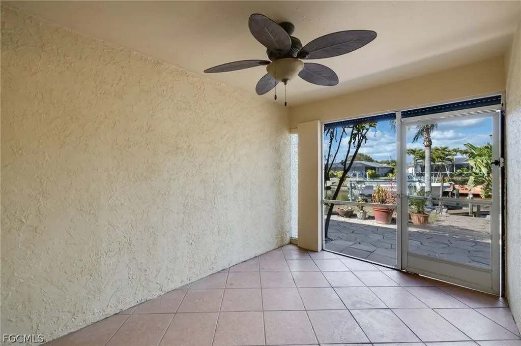233 SW 42nd Terrace Cape Coral FL 33914