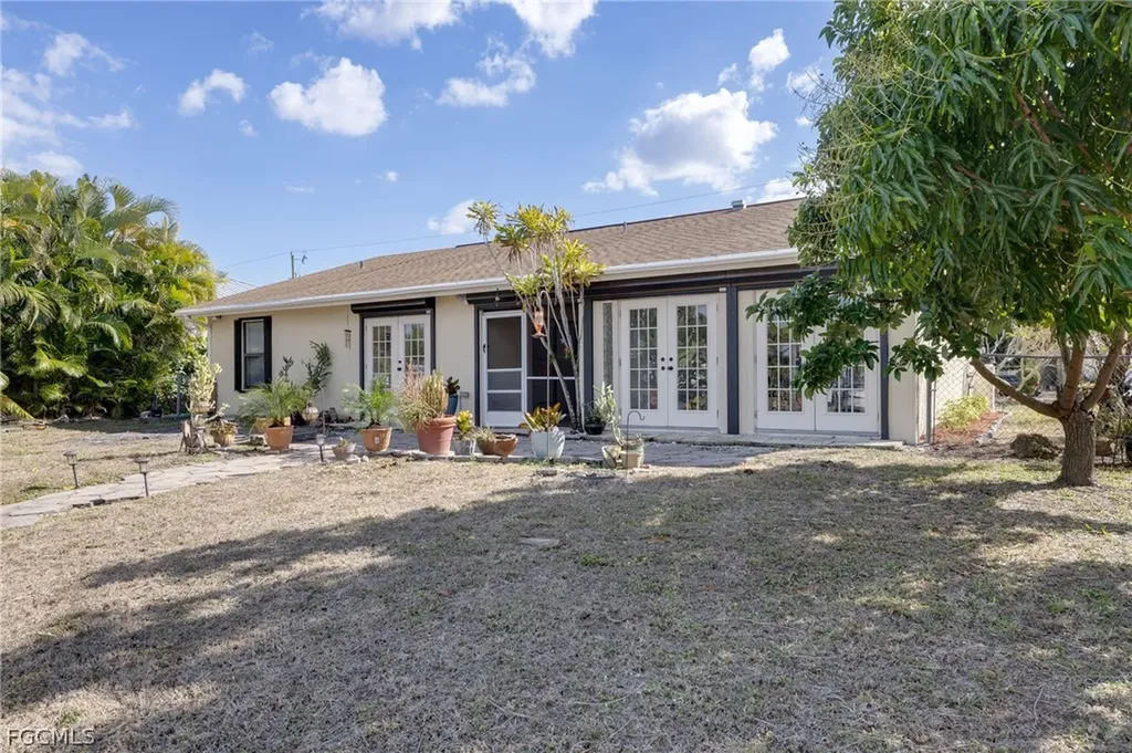 233 SW 42nd Terrace Cape Coral FL 33914