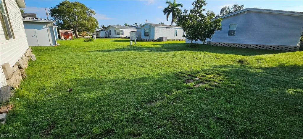 8410 Wagon Wheel Circle North Fort Myers FL 33917