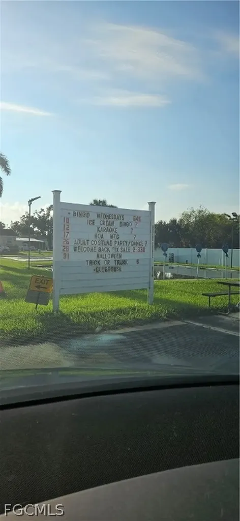 8410 Wagon Wheel Circle North Fort Myers FL 33917