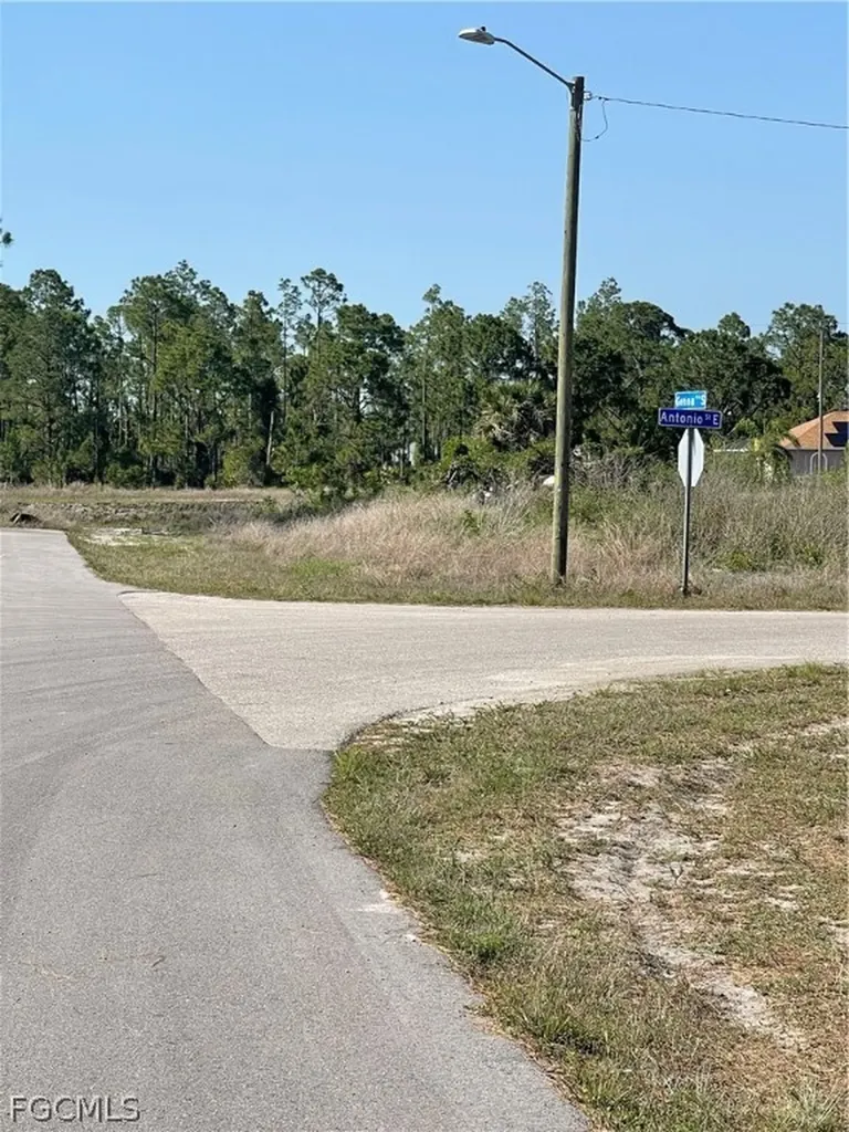 706 Genoa Avenue S Lehigh Acres FL 33974