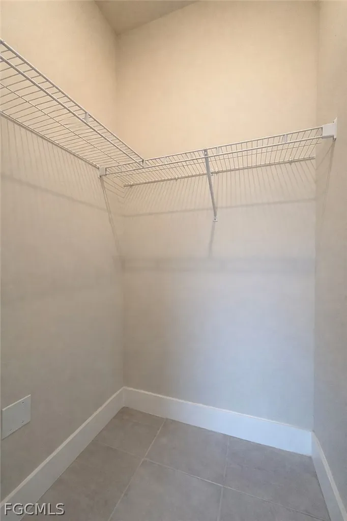 3303 SW 8th Place Cape Coral FL 33914