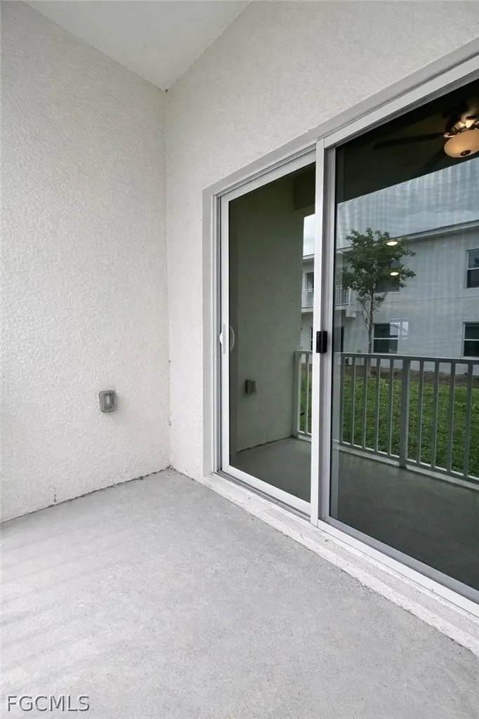 3303 SW 8th Place Cape Coral FL 33914