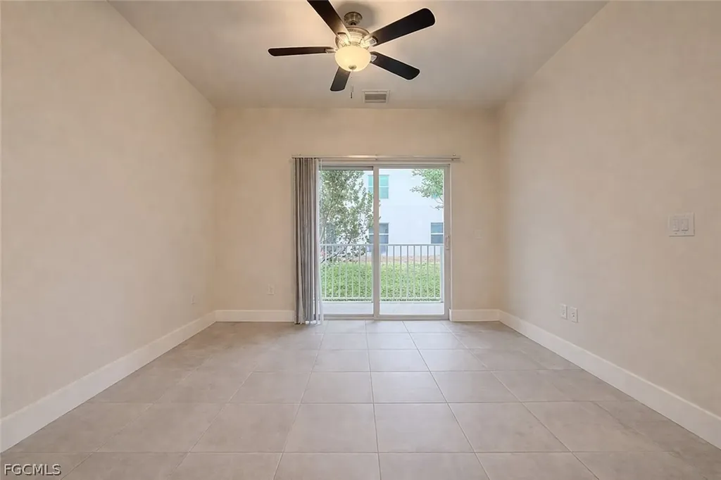3303 SW 8th Place Cape Coral FL 33914