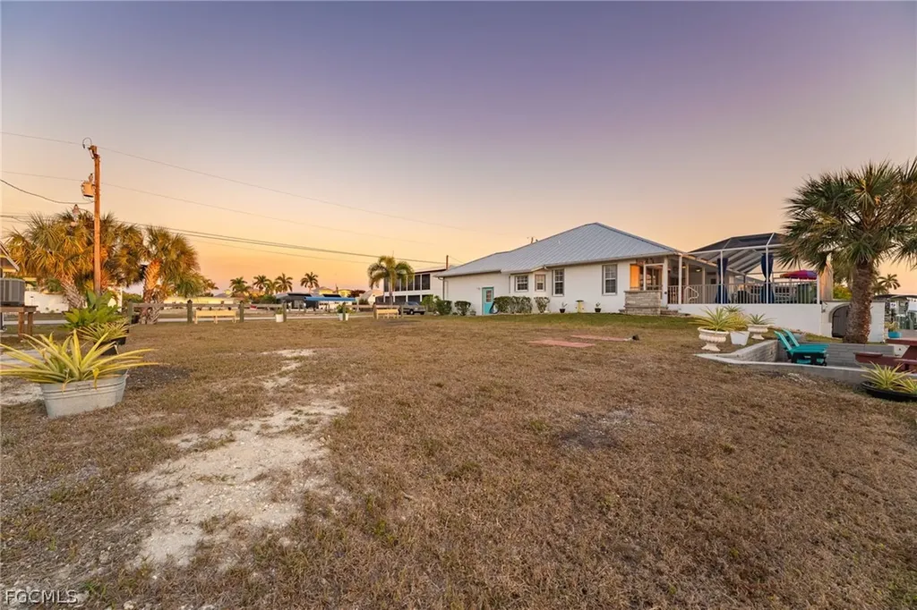 12249 Moon Shell Drive Matlacha Isles FL 33991