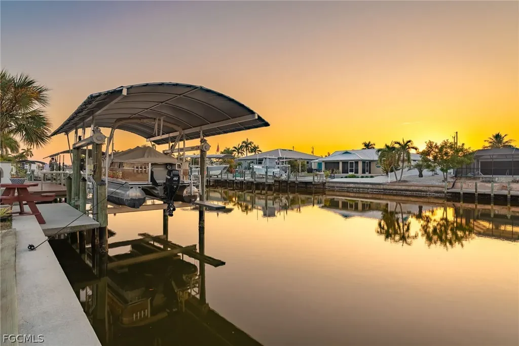 12249 Moon Shell Drive Matlacha Isles FL 33991