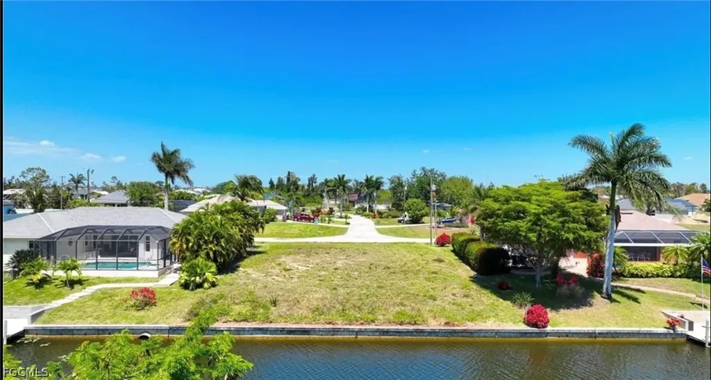 1716 SW 2nd Street Cape Coral FL 33991