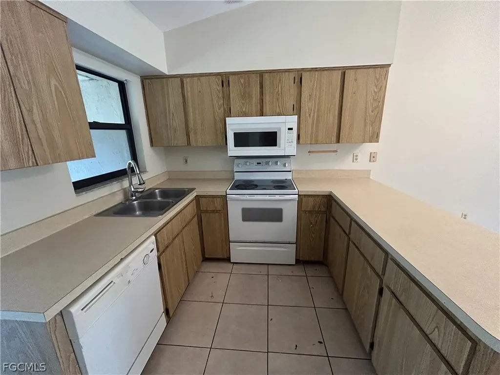 17380 W Carnegie Circle Fort Myers FL 33967