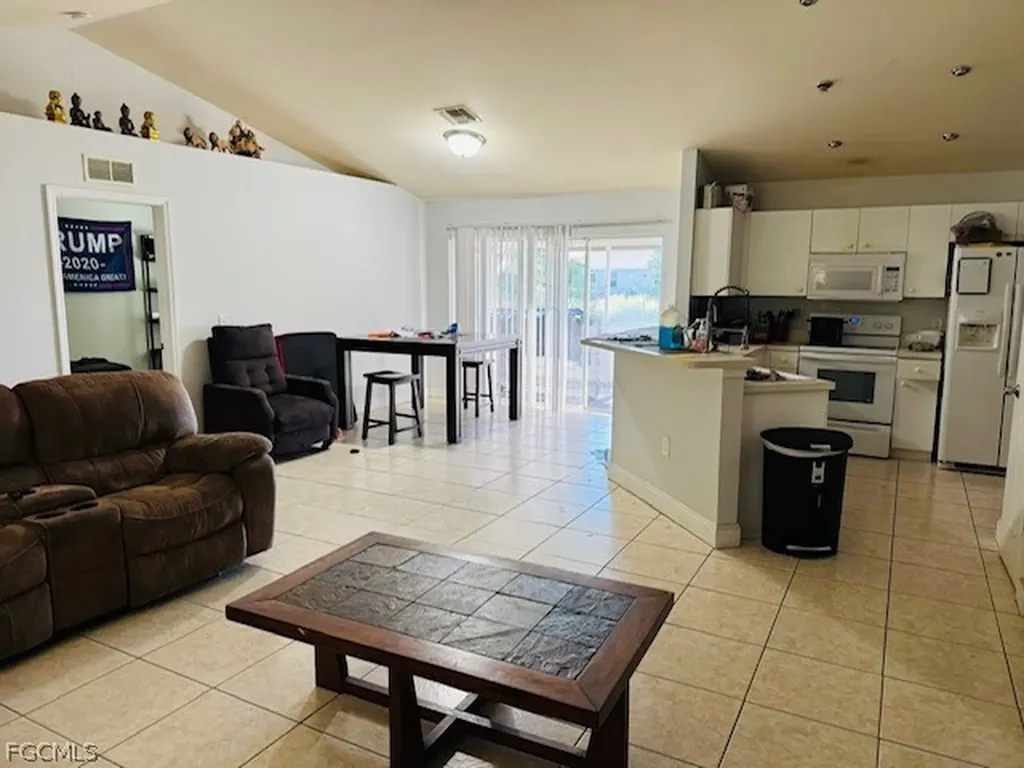 5104 Beauty Street Lehigh Acres FL 33971