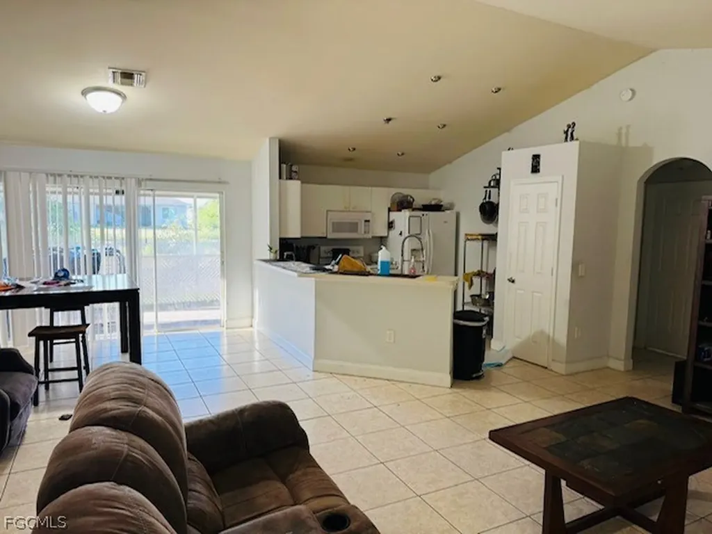 5104 Beauty Street Lehigh Acres FL 33971