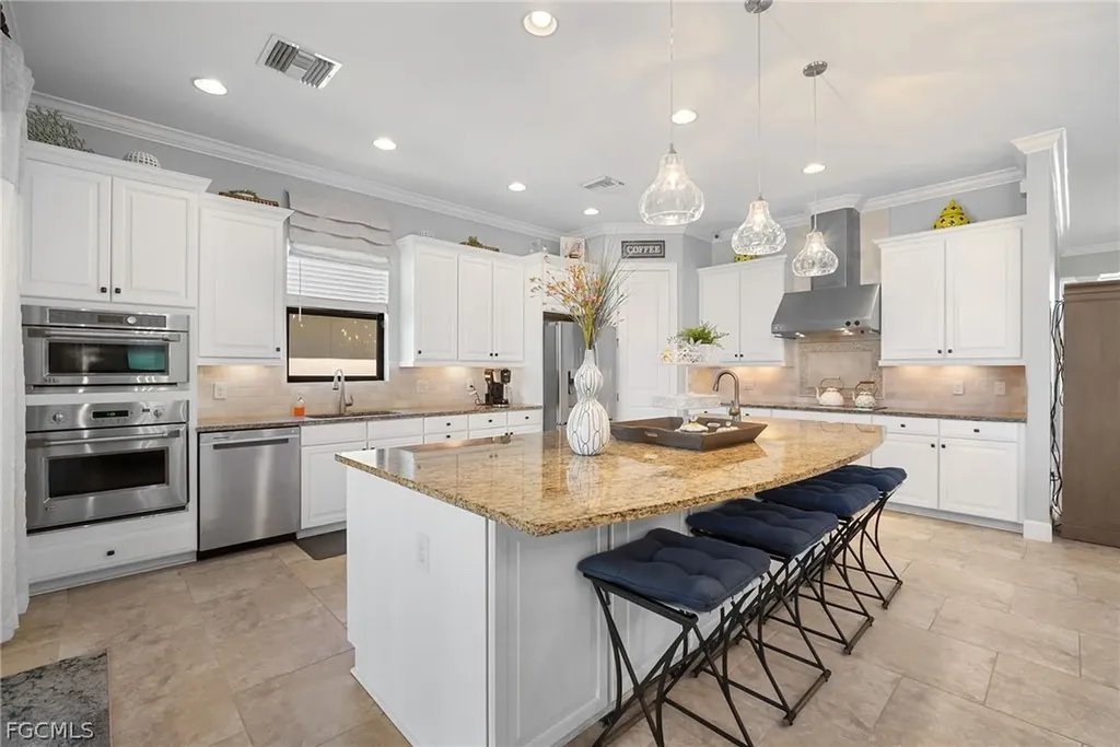 3307 Chestnut Grove Drive Alva FL 33920