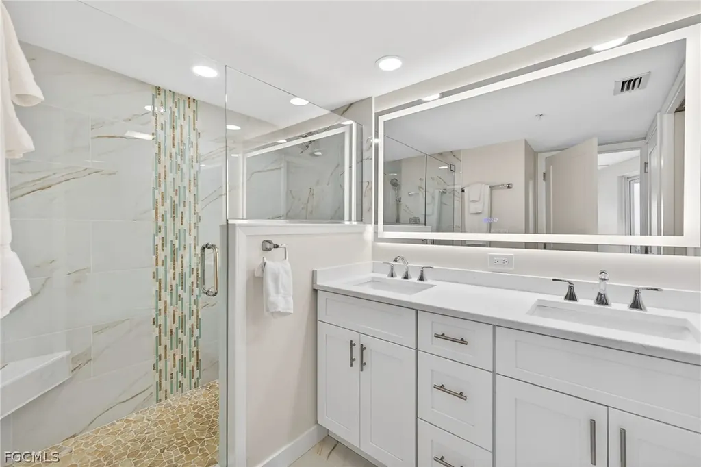 255 Periwinkle Way Sanibel FL 33957