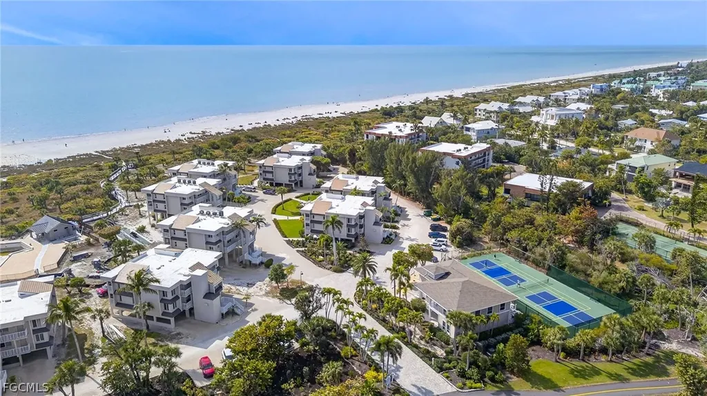 255 Periwinkle Way Sanibel FL 33957