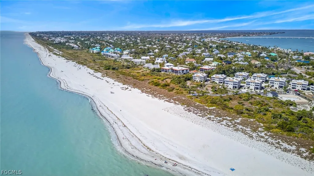 255 Periwinkle Way Sanibel FL 33957