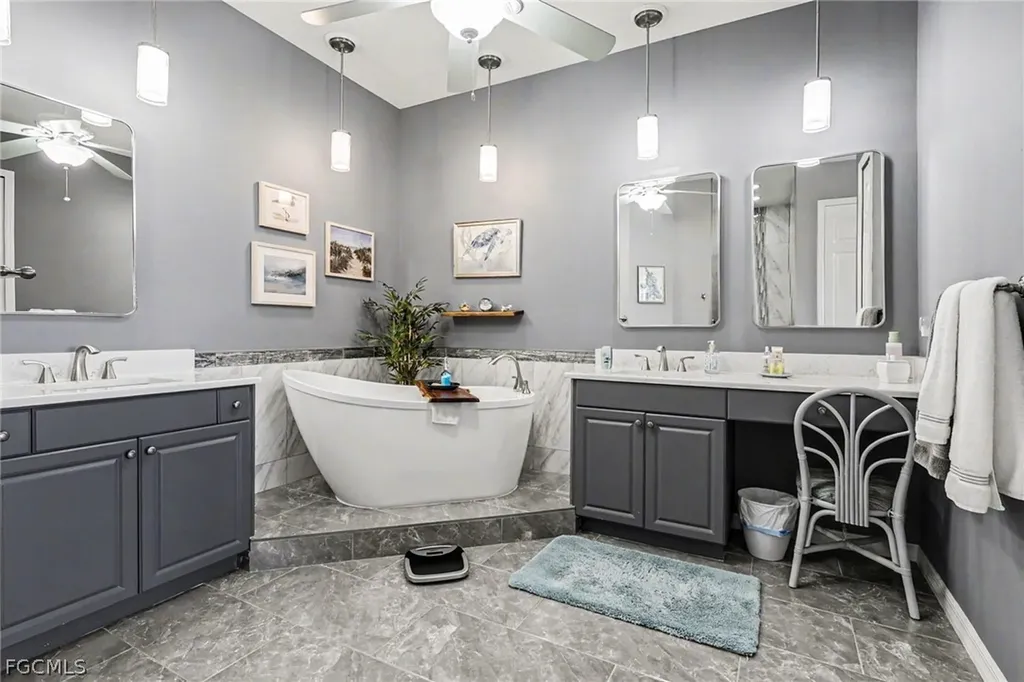 Fort Myers FL, 14503 Dolce Vista Road, Unit 102