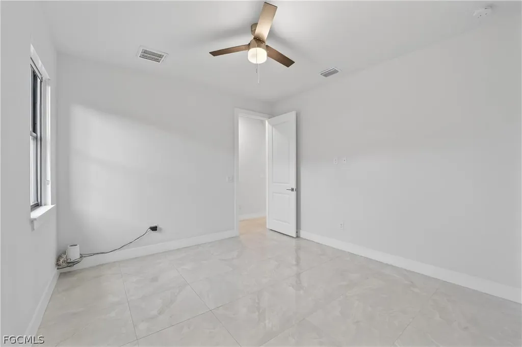 201 NW 3rd Lane Cape Coral FL 33993