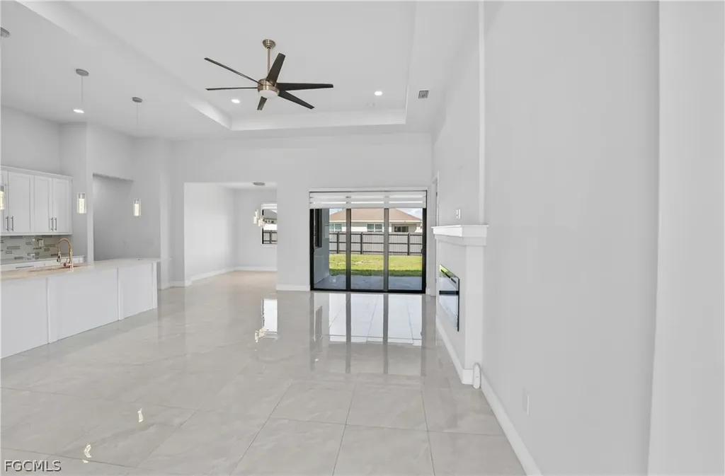 201 NW 3rd Lane Cape Coral FL 33993