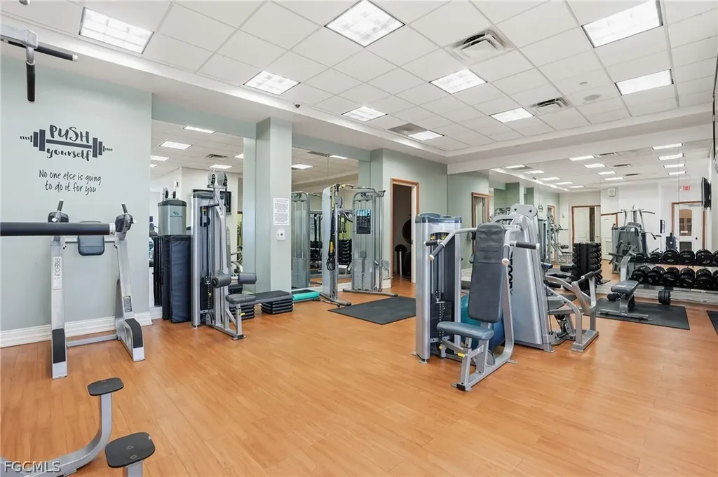 2090 W 1st Street Fort Myers FL 33901