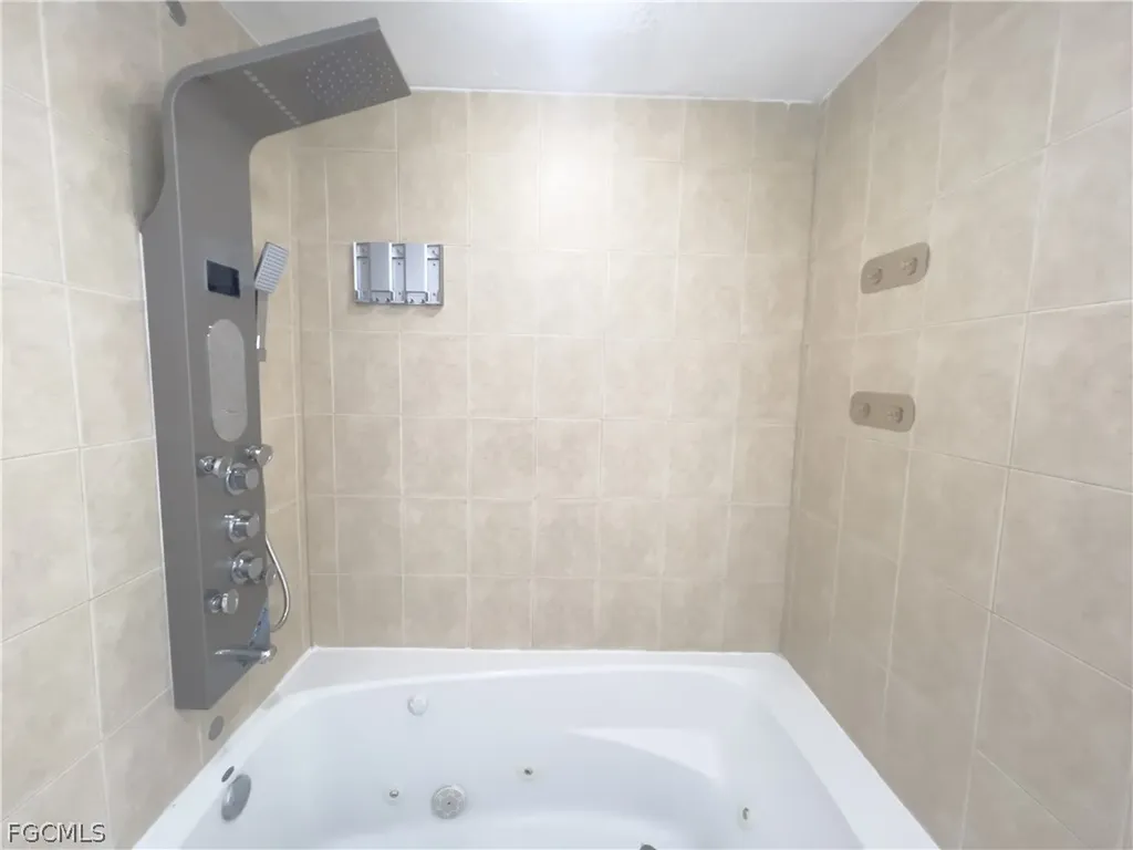 3324 N Key Drive North Fort Myers FL 33903