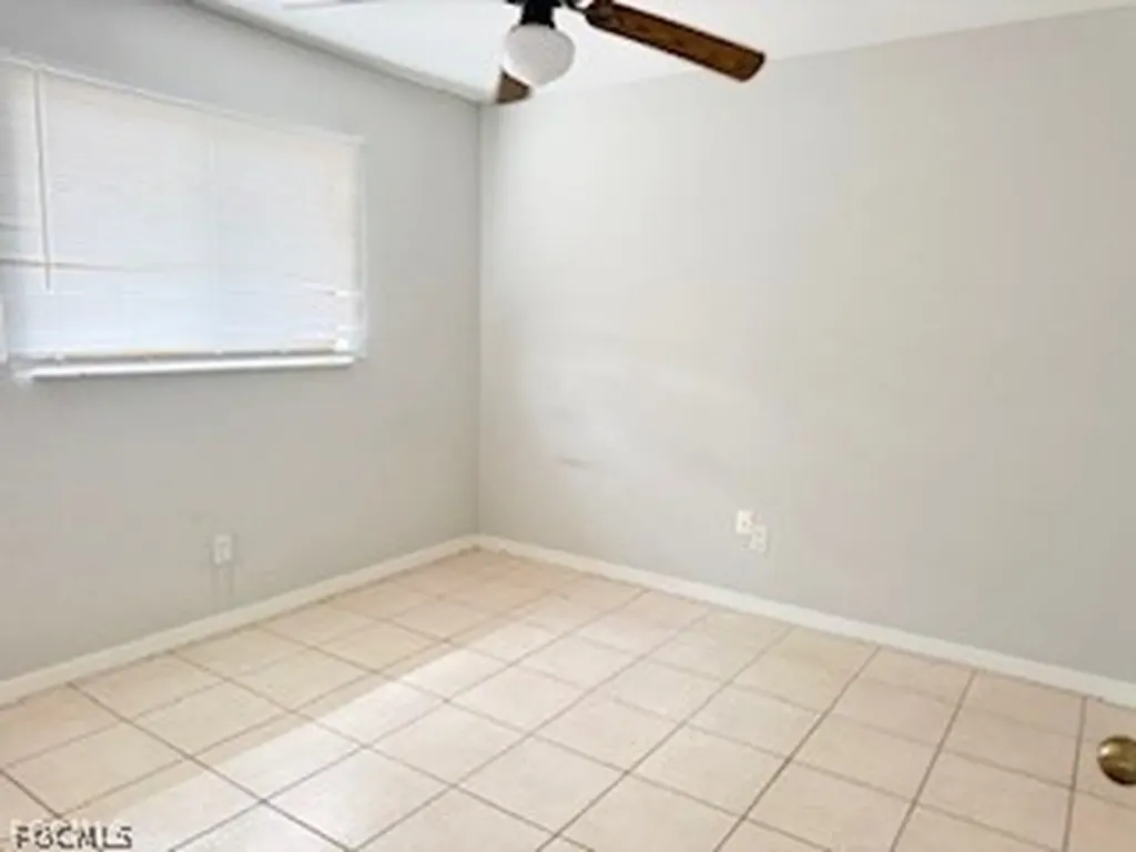 1817 Santa Barbara Boulevard Cape Coral FL 33991