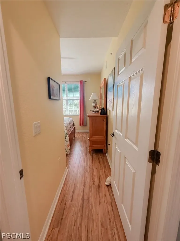 1137 Van Loon Commons Circle Cape Coral FL 33909