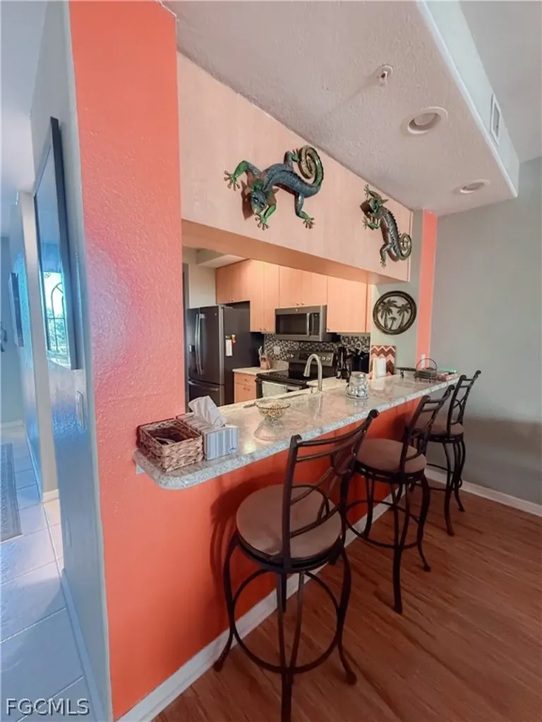 1137 Van Loon Commons Circle Cape Coral FL 33909