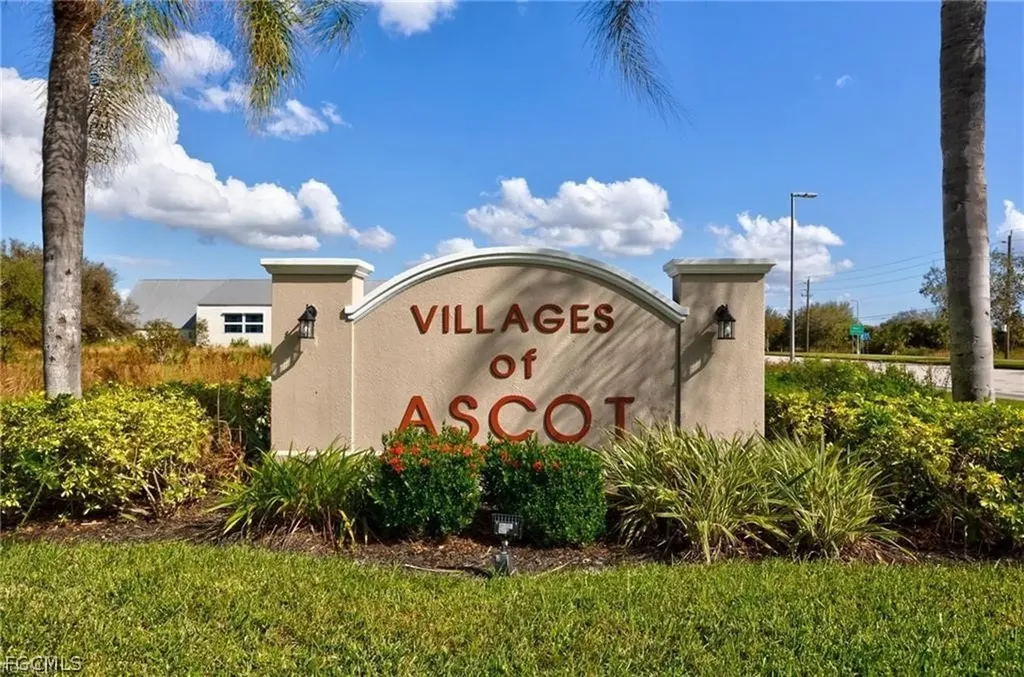 9627 Eaton Gardens Lane Fort Myers FL 33919