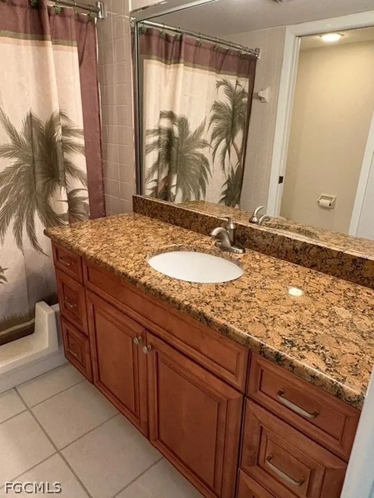 9627 Eaton Gardens Lane Fort Myers FL 33919