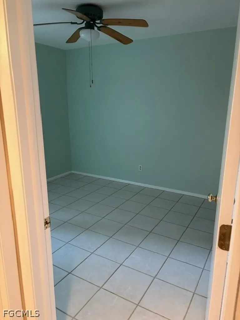 9627 Eaton Gardens Lane Fort Myers FL 33919