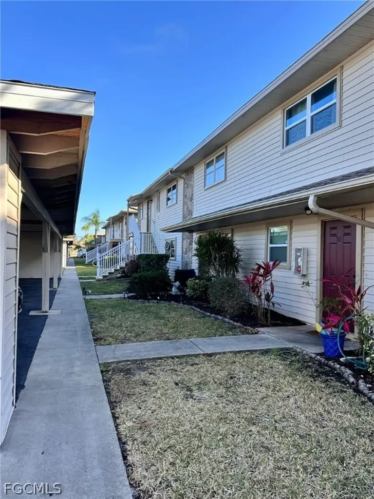5917 Littlestone Court North Fort Myers FL 33903
