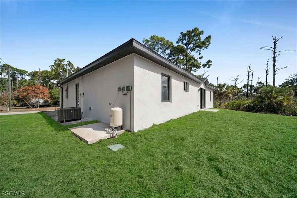 3407 65th Street W Lehigh Acres FL 33971