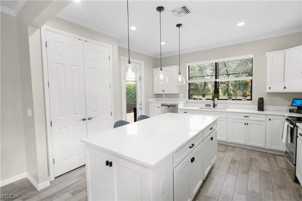 10804 Glenhurst Street Fort Myers FL 33913