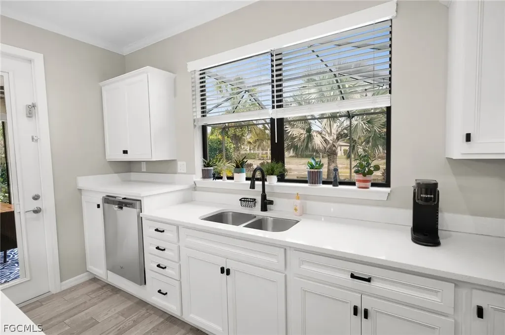 10804 Glenhurst Street Fort Myers FL 33913