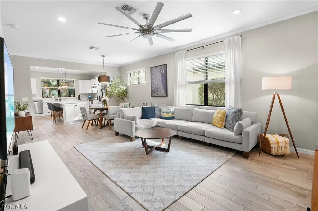 10804 Glenhurst Street Fort Myers FL 33913