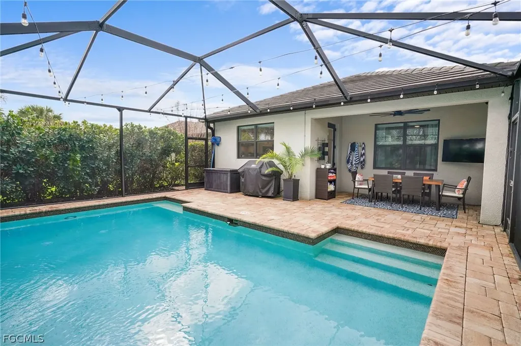 10804 Glenhurst Street Fort Myers FL 33913
