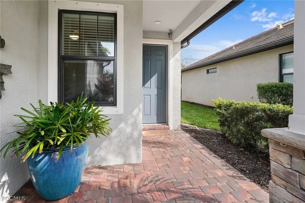 10804 Glenhurst Street Fort Myers FL 33913