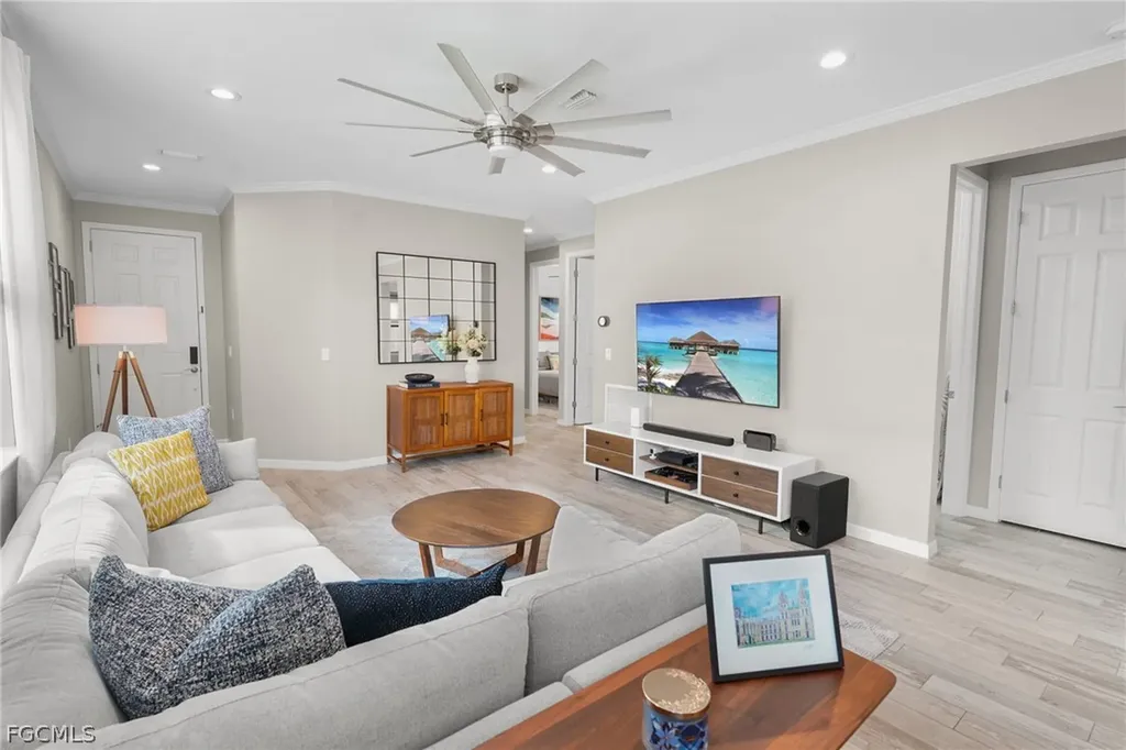 10804 Glenhurst Street Fort Myers FL 33913