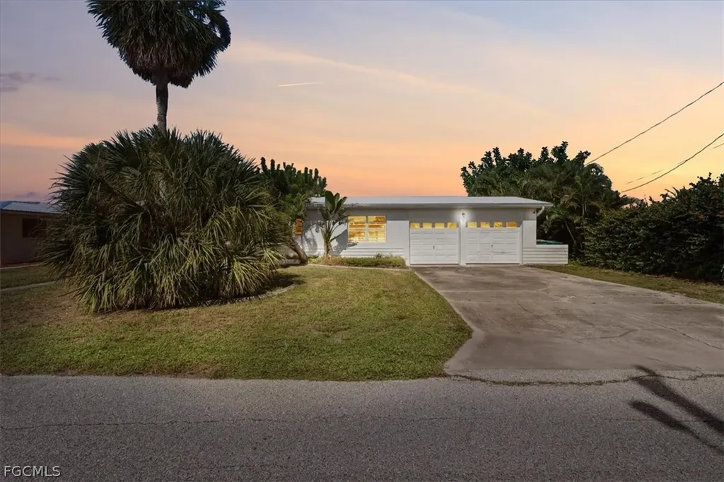 124 Leland Street SE Port Charlotte FL 33952