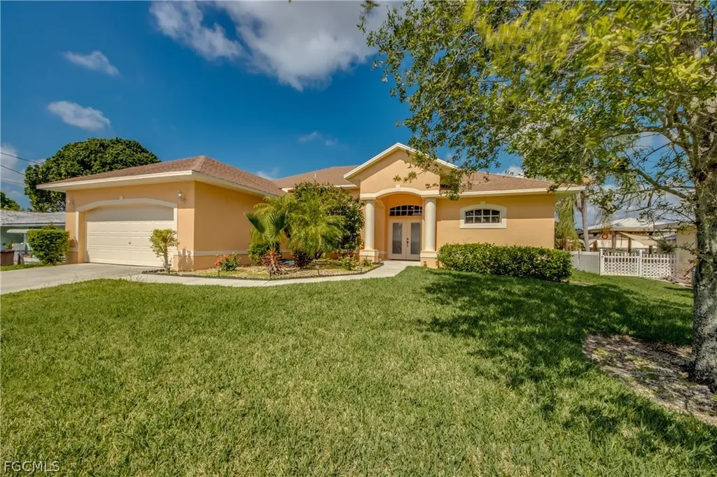 5244 Willow Court Cape Coral FL 33904