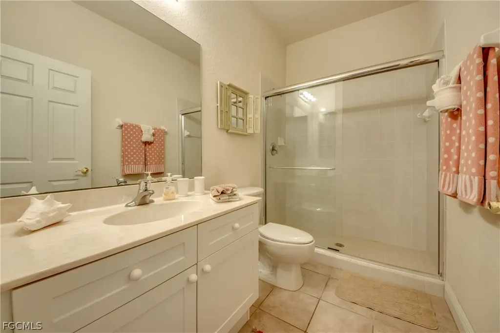 5244 Willow Court Cape Coral FL 33904