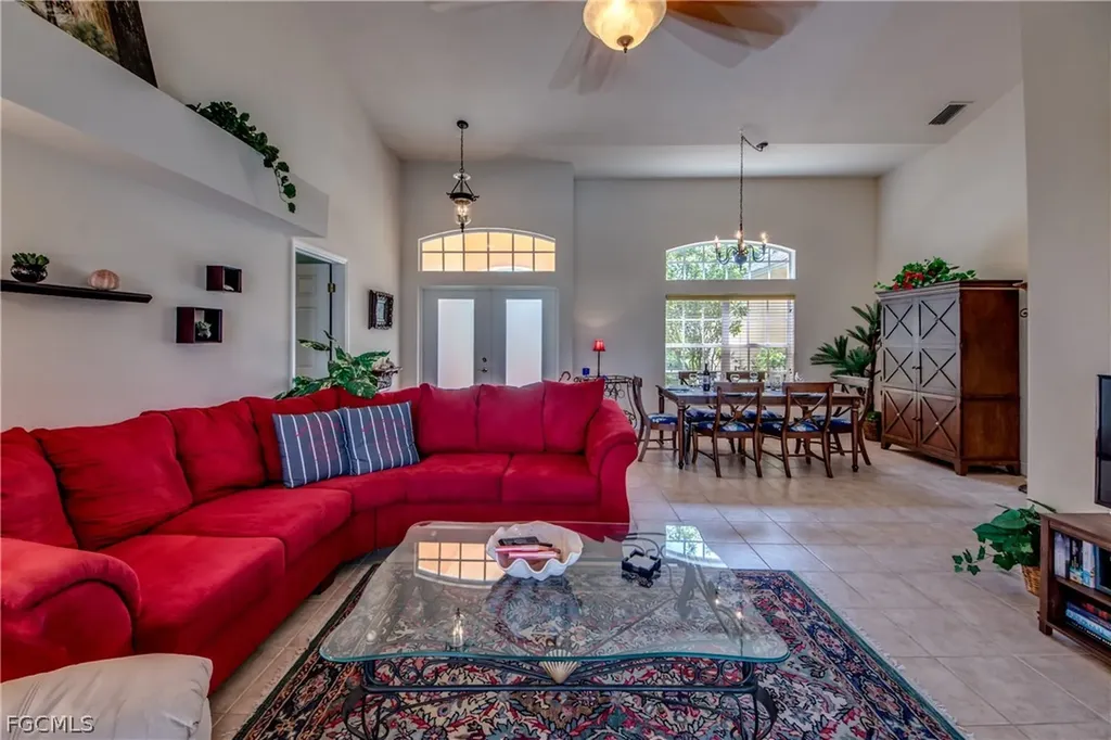 5244 Willow Court Cape Coral FL 33904