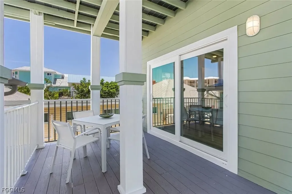 2633 Estero Boulevard Fort Myers Beach FL 33931